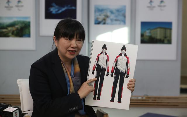 北京冬奥制服设计主创解读制服装备的这些细节(图2)