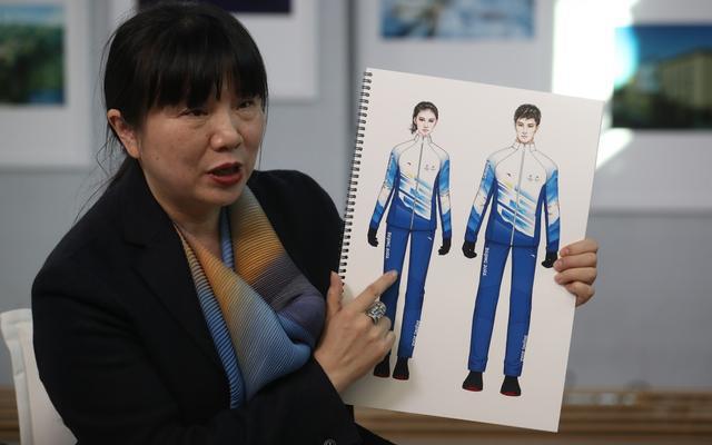 北京冬奥制服设计主创解读制服装备的这些细节(图1)