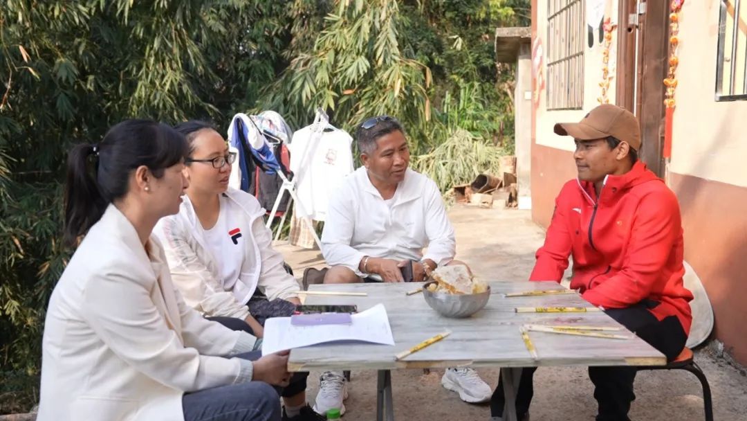 两金两银！西盟县佤族小伙岩巩又双叒叕带着奖牌回家啦(图1)