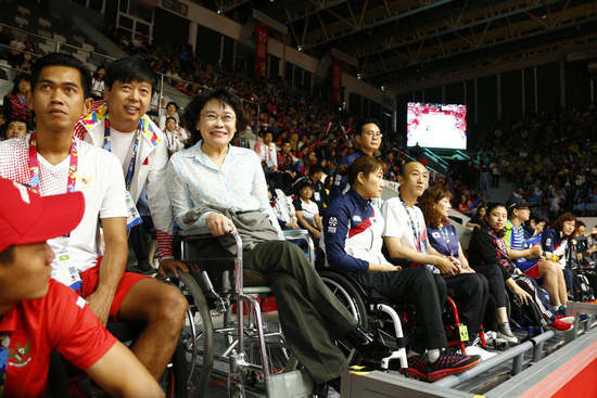 青年的模样是时代的镜像（读者点题·共同关注）