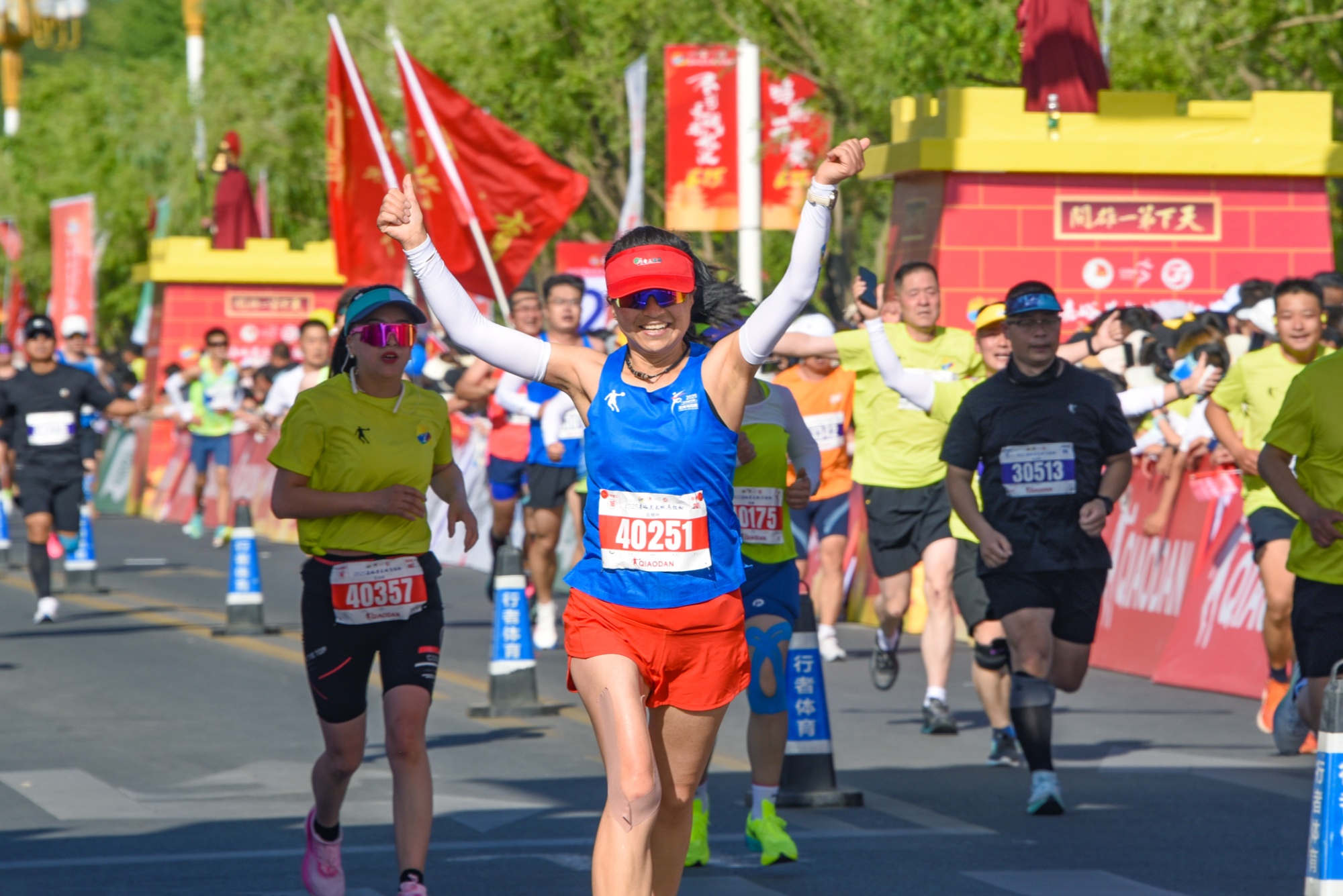 展示城市形象 传播长城文化——2025嘉峪关长城马拉松暨联赛成功举办(图9)