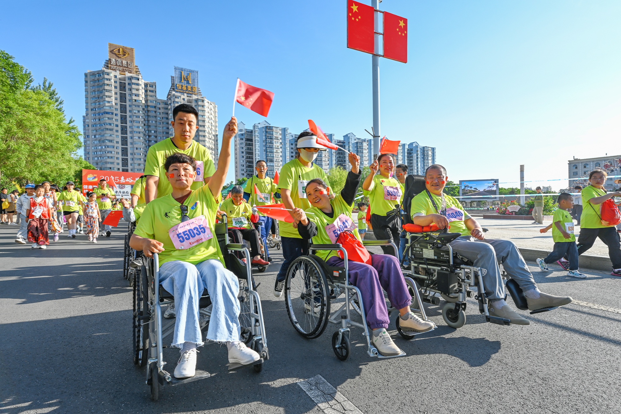 展示城市形象 传播长城文化——2025嘉峪关长城马拉松暨联赛成功举办(图4)