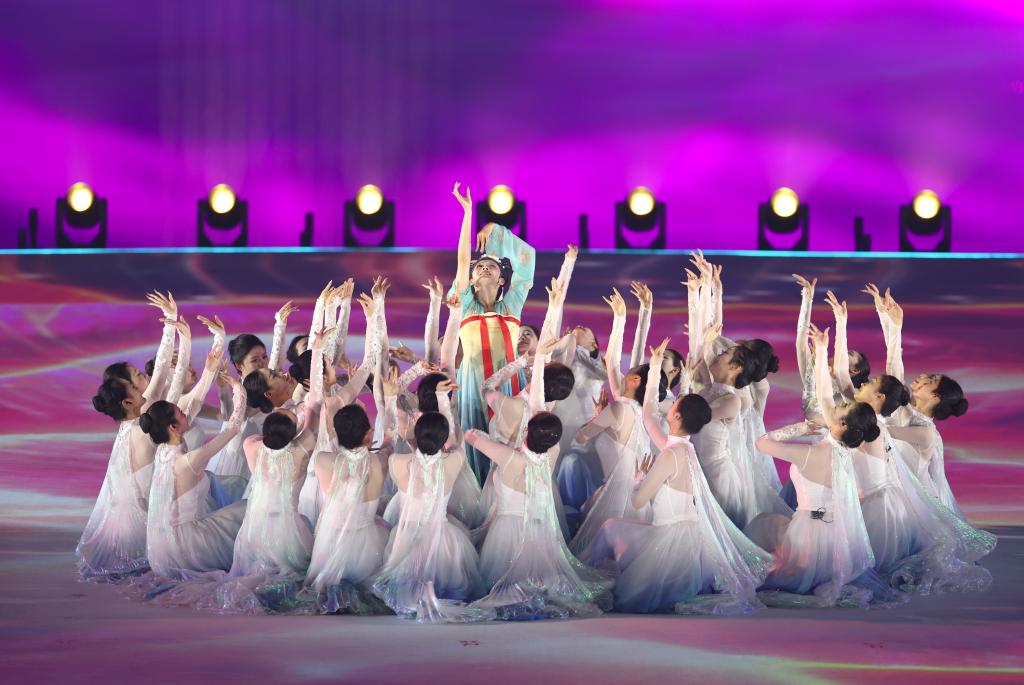 锦城尽缤纷 梦想共绽放——第12届世界运动会开幕式侧记(图5)