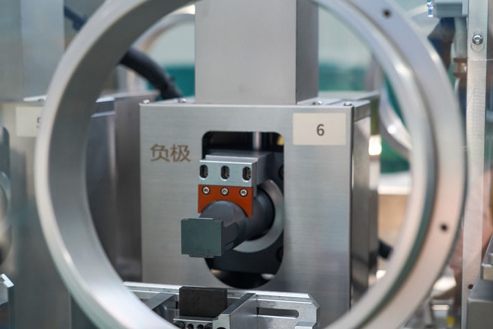 奋力打头阵 阔步走在前——经济大省挑大梁观察(图5)