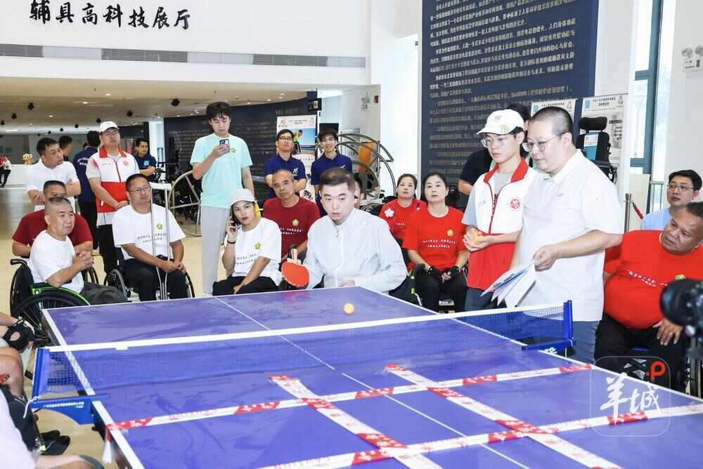 健全人坐轮椅比赛？这场“残健共融”的趣味运动赛在广州举办(图5)