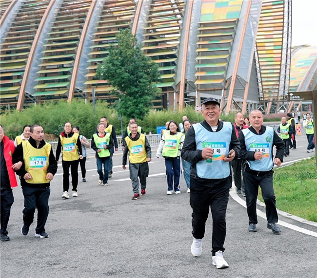 新津区举办2025年残疾人全民健身活动(图2)