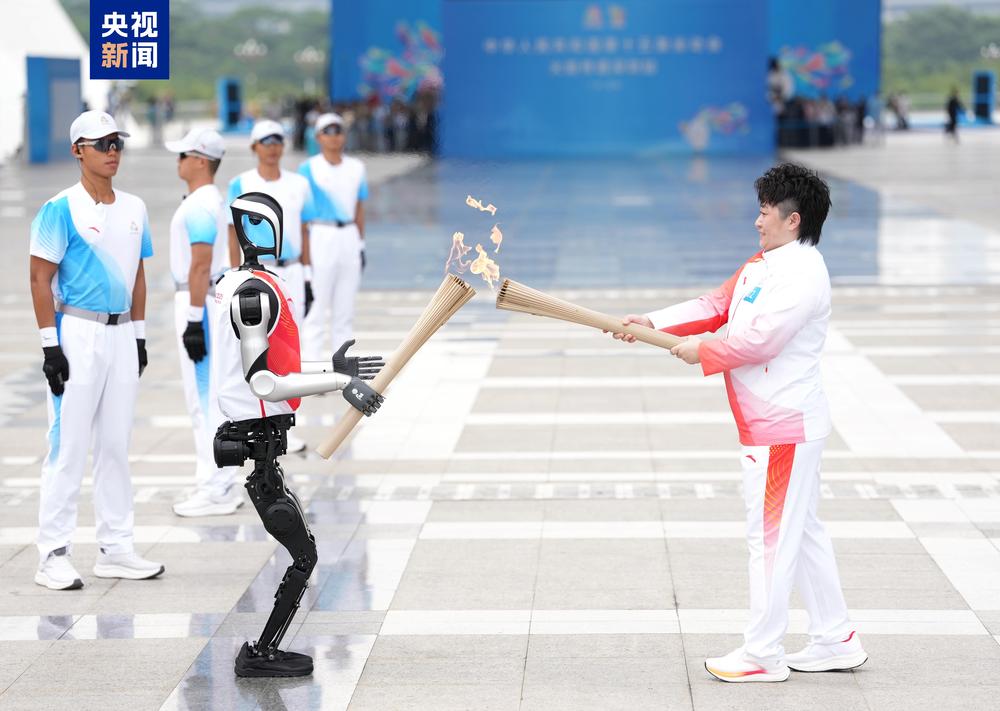 “气势如虹 勇攀高峰” 共绘粤港澳大湾区新篇章(图5)