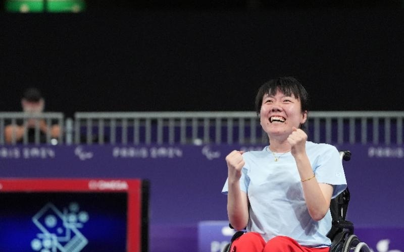 2025中央广播电视总台体坛荣耀之夜荣誉揭晓我省残疾人运动员王紫莹获评“突破瞬间”人物