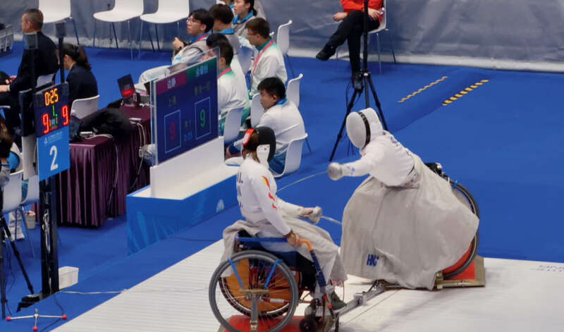 香港名将余翠怡主场夺银 笑容诠释“不完美也能灿烂”