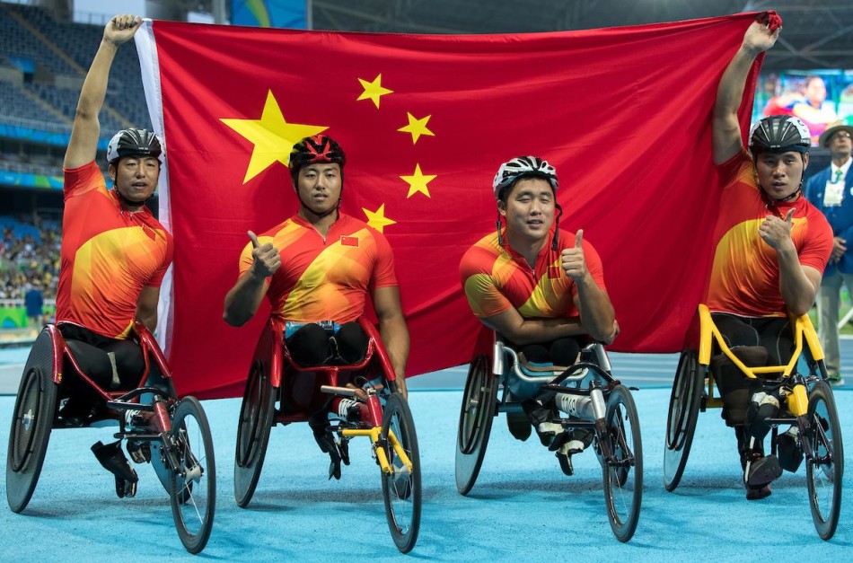冬残奥会中国体育代表团抵达米兰